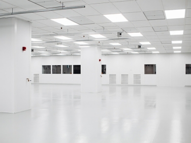 cleanroom manufacturing space